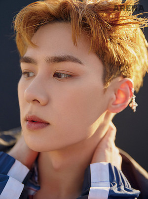  Kun (NCT) Arena Homme Plus Magazine May Issue 18