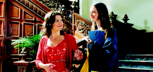  Lorelai and Rory moment