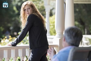  Sharp Objects "Cherry" (1x06) promotional picture