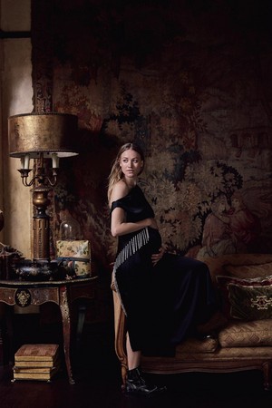 Yvonne Strahovski ~ Vogue Australia Photoshoot