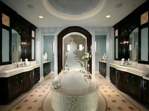  beautiful master bathrooms