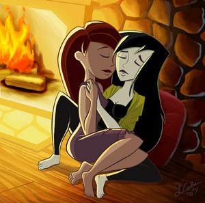  cuddling سے طرف کی the fireplace Kigo edition