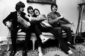 the beatles 1967 couch smile billboard 1548