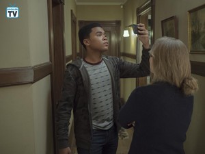  istana, castle Rock "The Queen" (1x07) promotional picture