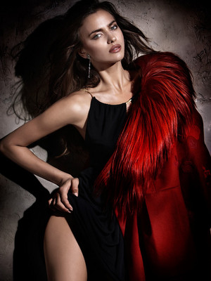  Irina Shayk for Elle Spain [December 2011]