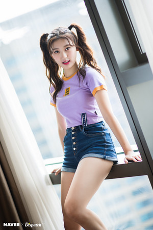  Loona - Choerry Naver x Dispatch 2018