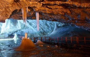  Scarisoara Ice Cave