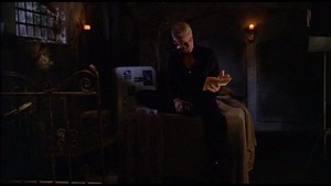  Spike lire in his crypt