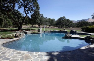 Swimming Pool At Neverland Ranch