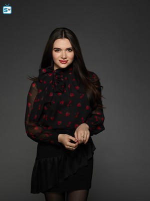  The Bold Type Season 2 Official Picture - Jane Sloan
