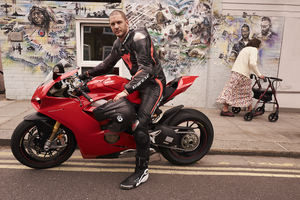  Tom Hardy ~ Esquire UK Magazine Photoshoot