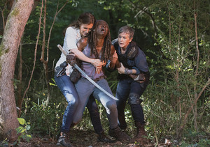  9x05 ~ What Comes After ~ Michonne, Carol and Maggie