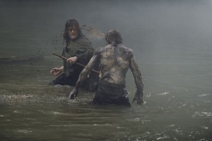  9x06 ~ Who Are 你 Now? ~ Daryl