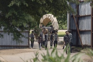  9x06 ~ Who Are anda Now? ~ Magna, Luke, Connie, Kelly, Judith, Aaron, Rosita and Laura