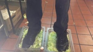  BURGER KING FOOT lettuce
