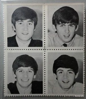  Beatles shabiki club stamps 💗