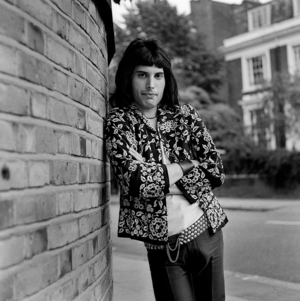  Freddie Mercury photographed দ্বারা George Wilkes on August 1, 1973