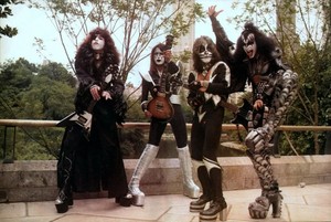  吻乐队（Kiss） (NYC) June 24, 1976