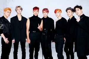  MONSTA X ‘Are Ты There?’ куртка Behind Story