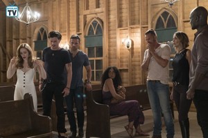  Midnight, Texas "I Put A Spell On You" (2x04) promotional picture