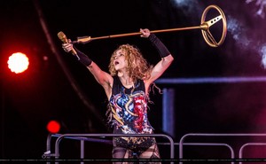  Shakira performs in Amsterdam (June 9)