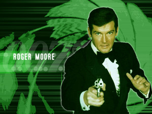  Sir Roger Moore