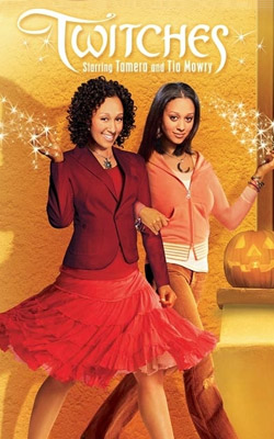 Twitches (2005)