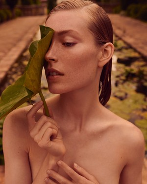  Caroline Lossberg for Vogue Portugal [September 2018]