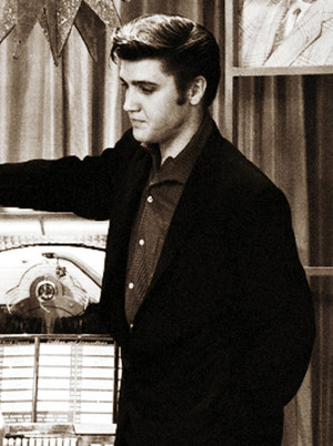 Elvis at the Wink Martindale’s Teenage Dance Party show (June 16, 1956)