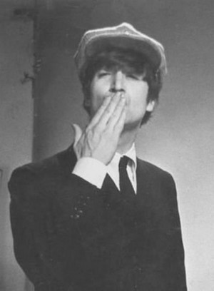  Give us a kiss, John! 😘