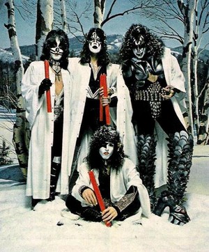  Kiss ~Hollywood, California...October 19, 1976 (Creem Magazine bức ảnh session)