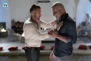  Midnight, Texas "No meer Mr. Nice Kai" (2x06) promotional picture