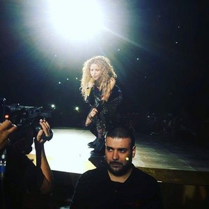  Шакира performs in Paris (June 13)
