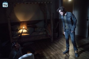  Midnight, Texas "Resting Witch Face" (2x07) promotional picture