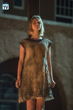  Midnight, Texas "Yass, Queen!" (2x09) promotional picture
