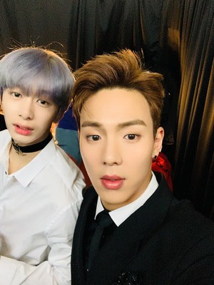  Shownu and Hyungwon