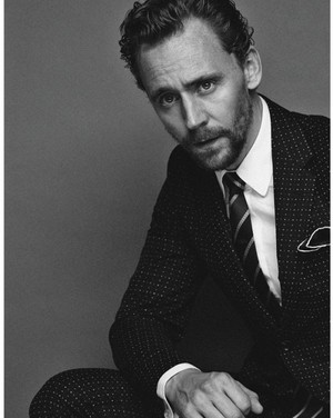  Tom Hiddleston in Style Magazine Italia (November 1, 2017)