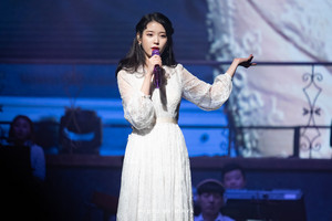 190105 IU 10th Anniversary Concert in Jeju