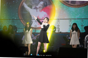  190105 IU's 10th Anniversary 'DLWLRMA' Curtain Call 音乐会 in Jeju