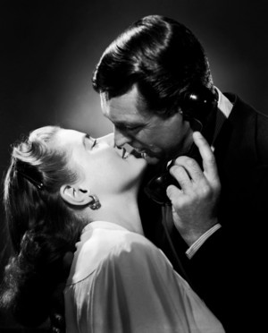  Cary Grant and Ingrid Bergman