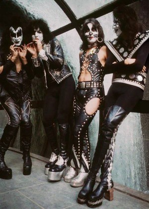  kiss (NYC) March 20, 1975