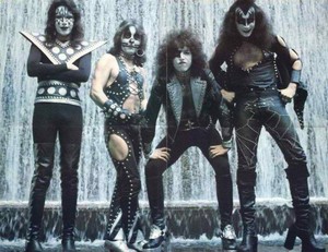  Kiss (NYC) March 20, 1975