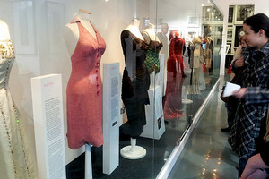  Marilyn Monroe Fashion Exhibit