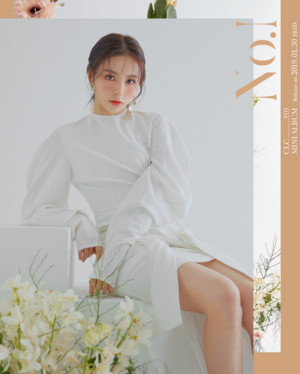  CLC concept चित्रो for 8th mini album 'No.1'