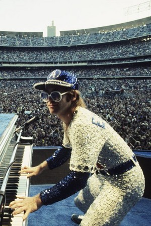  Elton John concerto Dodger Stadium 1975