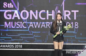  Jennie at Gaon Chart Muzik Awards 2019