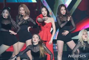  Jennie at Gaon Chart موسیقی Awards 2019