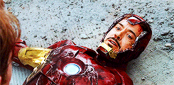  Tony Stark (Iron Man)