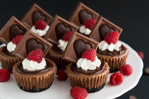  triple chocolate mini cheesecakes
