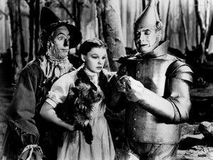 Dorothy Scarecrow Tinman and Toto